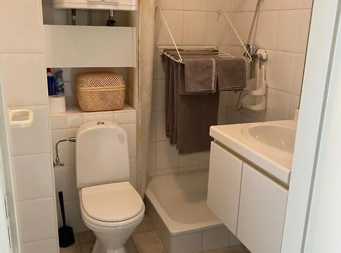 Met Aparte Slaaphoek, Garage En Balkon Middelkerke